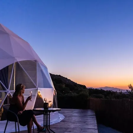 شقة Luxury Dome Retreat *