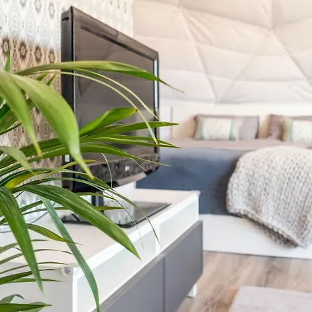 Luxury Dome Retreat * Dudar